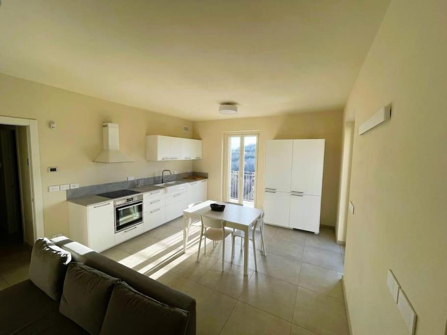 Locanda Del Bricco Pt Cisterna dʼAsti Екстериор снимка